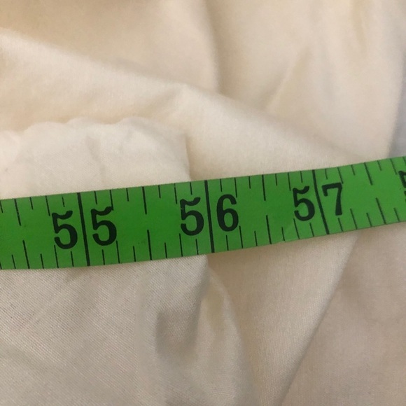 - Mens White Embellished Kurta with Pants - Picture 9 of 11